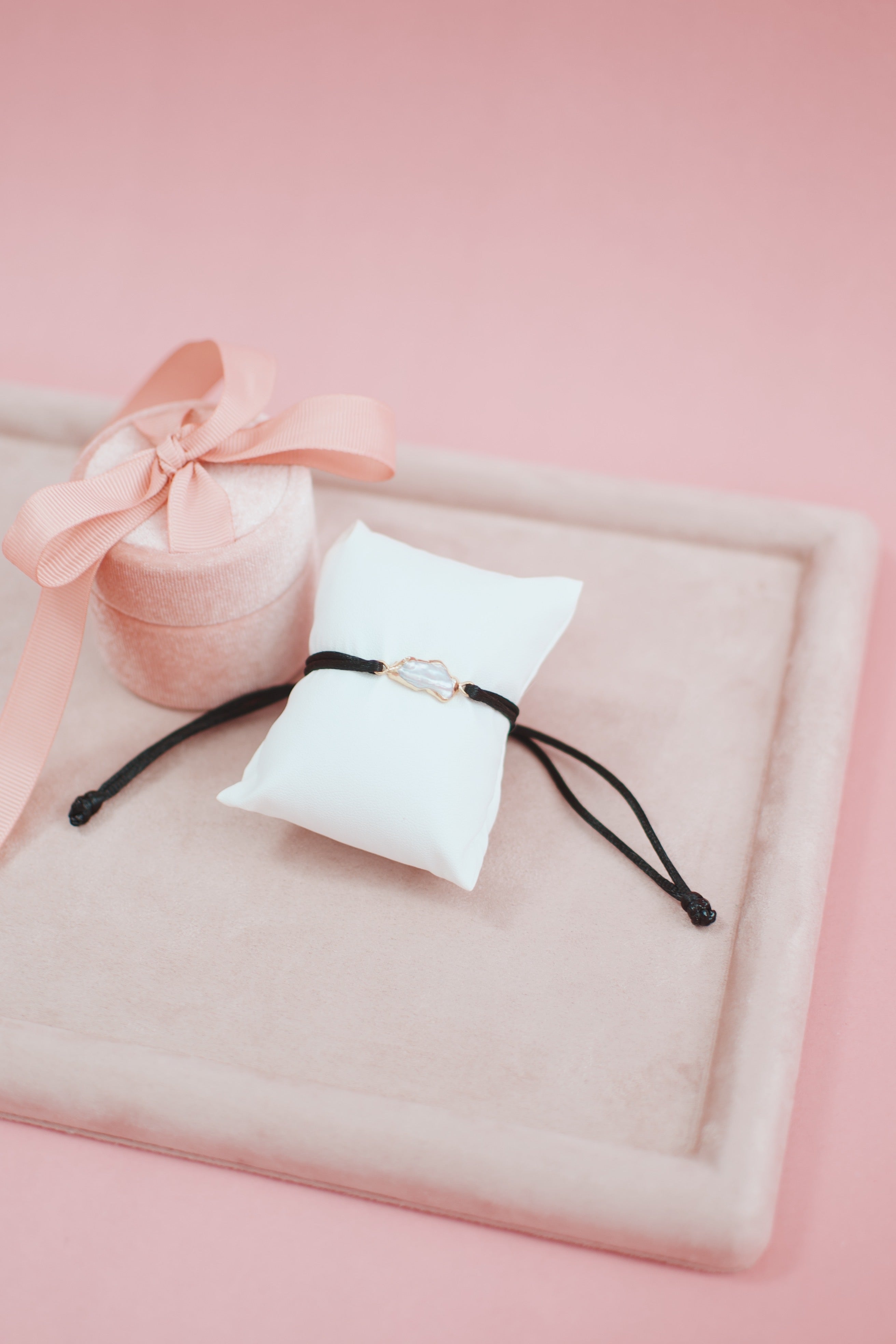 Gold Filled Pearl Nylon bracelet